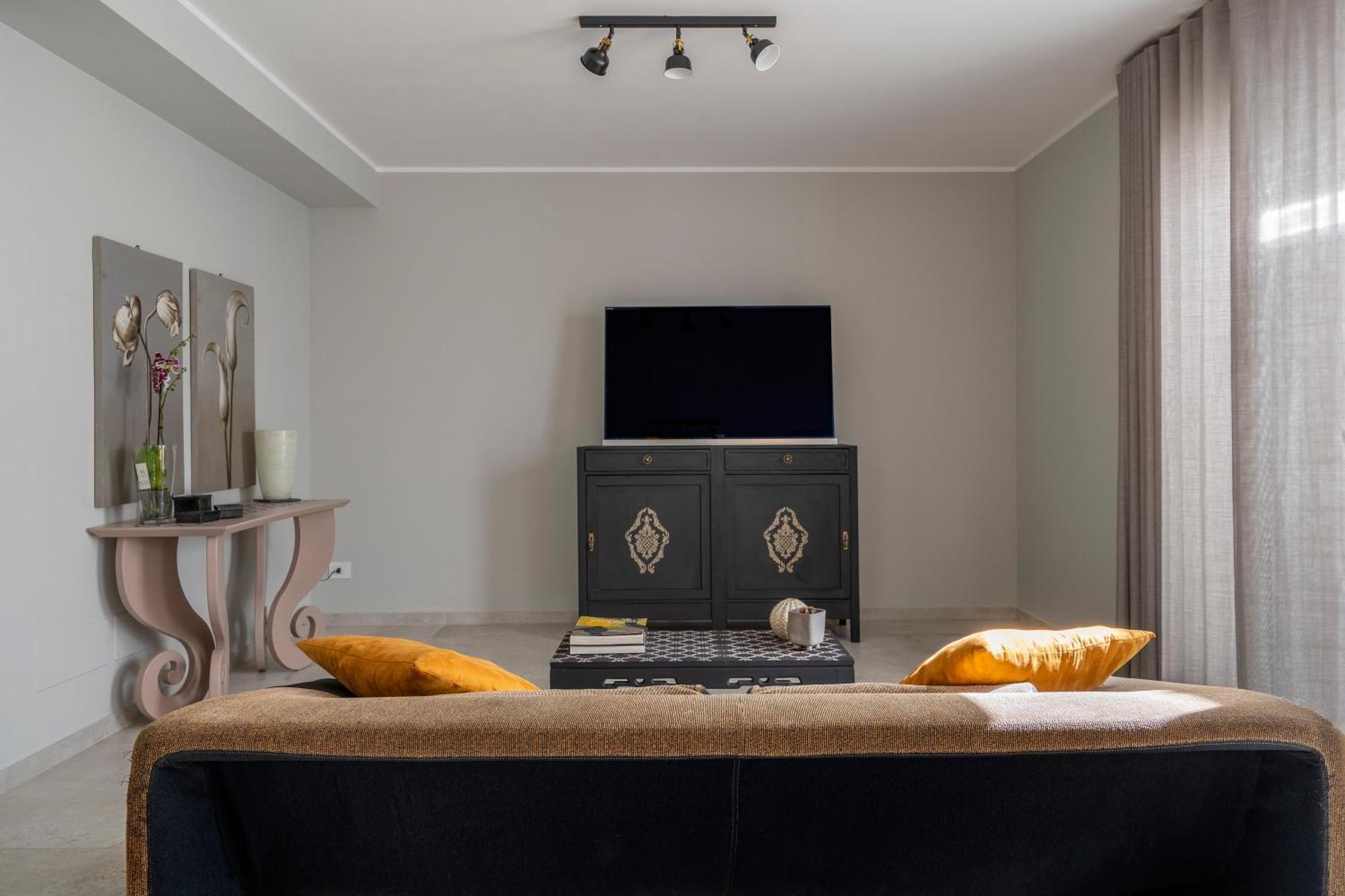 Villa Musa - Your Exclusive Stay In Bari Buitenkant foto